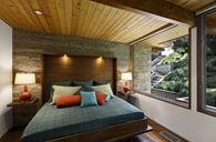 Thay đổi không gian phòng ngủ với những mẫu trần gỗ siêu ấm áp